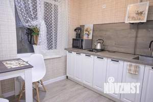 2-к квартира, посуточно, 40м2, 1/3 этаж