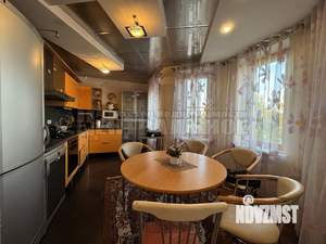 5-к квартира, на длительный срок, 158м2, 5/5 этаж