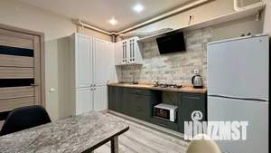 1-к квартира, посуточно, 40м2, 1/1 этаж