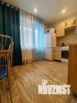 1-к квартира, посуточно, 42м2, 3/10 этаж