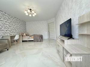 1-к квартира, посуточно, 44м2, 3/3 этаж