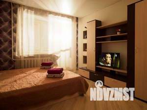 1-к квартира, посуточно, 42м2, 1/1 этаж