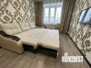 1-к квартира, посуточно, 42м2, 2/10 этаж