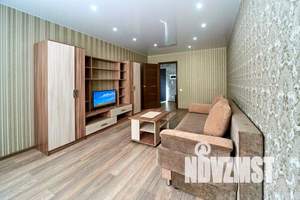 1-к квартира, посуточно, 44м2, 9/10 этаж
