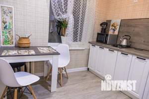 2-к квартира, посуточно, 40м2, 1/3 этаж