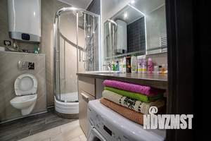 Студия квартира, посуточно, 40м2, 3/3 этаж