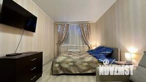 1-к квартира, посуточно, 42м2, 1/1 этаж