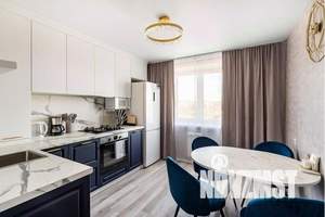 3-к квартира, посуточно, 90м2, 1/3 этаж