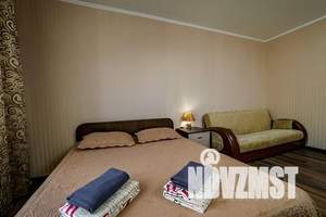 1-к квартира, посуточно, 42м2, 7/10 этаж