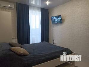 1-к квартира, посуточно, 42м2, 3/10 этаж