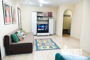 2-к квартира, посуточно, 44м2, 3/4 этаж