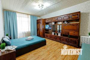 2-к квартира, посуточно, 54м2, 1/1 этаж