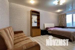 1-к квартира, посуточно, 32м2, 8/9 этаж