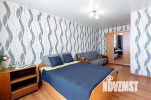 1-к квартира, посуточно, 42м2, 1/1 этаж