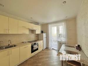 1-к квартира, посуточно, 37м2, 5/10 этаж