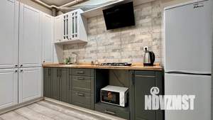 1-к квартира, посуточно, 42м2, 1/9 этаж