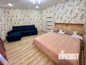 1-к квартира, посуточно, 60м2, 1/10 этаж