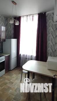 1-к квартира, посуточно, 38м2, 4/5 этаж