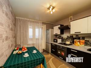 1-к квартира, посуточно, 42м2, 7/10 этаж