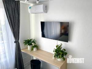Студия квартира, посуточно, 26м2, 10/10 этаж