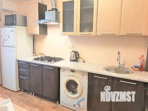 1-к квартира, посуточно, 47м2, 2/10 этаж