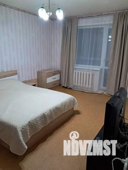 1-к квартира, посуточно, 38м2, 4/9 этаж