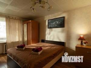 1-к квартира, посуточно, 42м2, 7/9 этаж