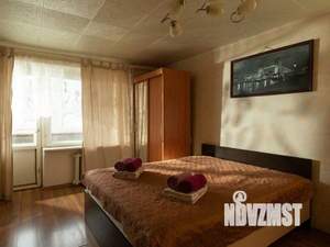 1-к квартира, посуточно, 45м2, 1/1 этаж