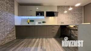 Студия квартира, посуточно, 53м2, 1/5 этаж