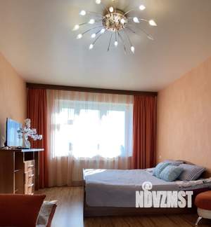 1-к квартира, посуточно, 45м2, 10/10 этаж