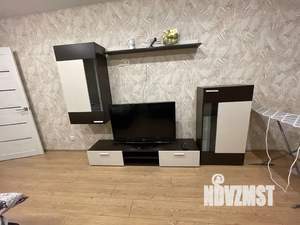 1-к квартира, посуточно, 37м2, 4/10 этаж