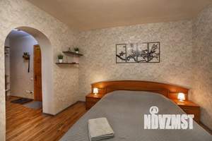 1-к квартира, посуточно, 42м2, 7/10 этаж