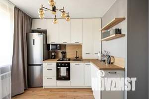 2-к квартира, посуточно, 65м2, 1/3 этаж