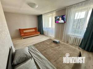 1-к квартира, посуточно, 42м2, 1/1 этаж