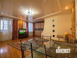 2-к квартира, посуточно, 74м2, 1/1 этаж