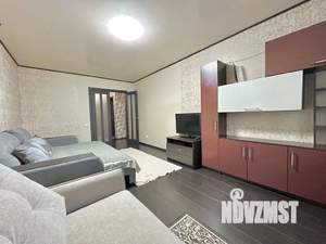 1-к квартира, посуточно, 35м2, 3/10 этаж
