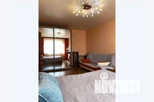 1-к квартира, посуточно, 44м2, 10/10 этаж