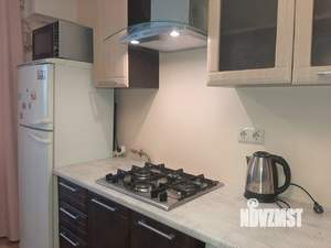 1-к квартира, посуточно, 45м2, 2/10 этаж
