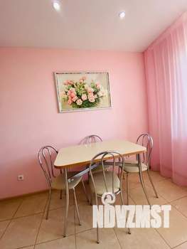 1-к квартира, посуточно, 44м2, 18/21 этаж