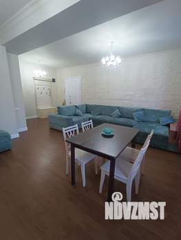 2-к квартира, посуточно, 60м2, 1/1 этаж