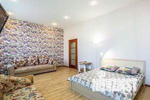 2-к квартира, посуточно, 80м2, 2/4 этаж