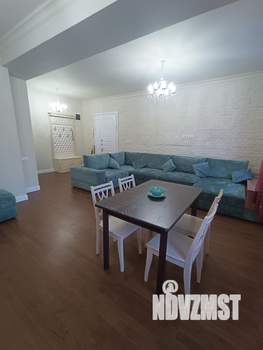 2-к квартира, посуточно, 60м2, 1/1 этаж