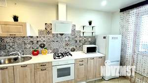 1-к квартира, посуточно, 39м2, 9/10 этаж
