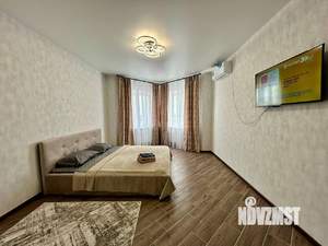 1-к квартира, посуточно, 43м2, 1/1 этаж