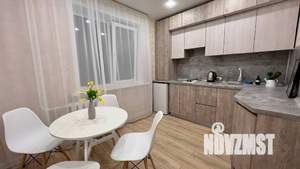 1-к квартира, посуточно, 42м2, 1/1 этаж