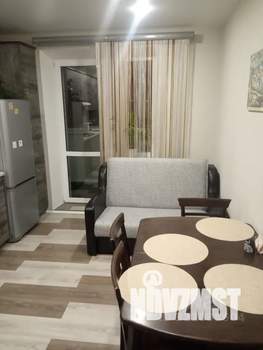 1-к квартира, посуточно, 50м2, 6/10 этаж