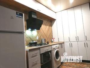 1-к квартира, посуточно, 41м2, 2/10 этаж