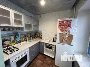 Студия квартира, посуточно, 40м2, 3/5 этаж