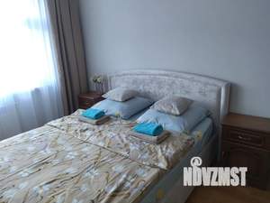 1-к квартира, посуточно, 36м2, 4/10 этаж