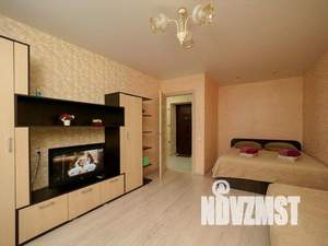 1-к квартира, посуточно, 42м2, 1/1 этаж